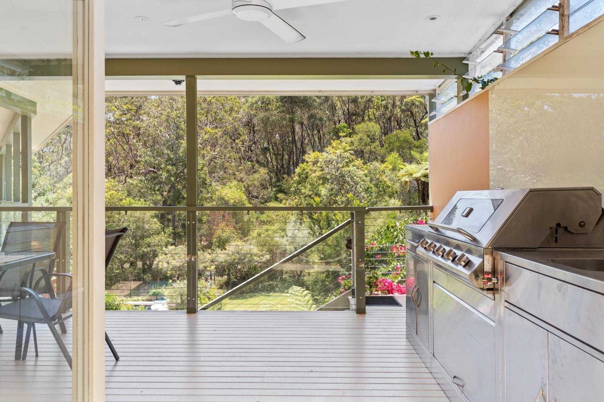 Urban Poolside Oasis In Sydney- Outdoor Living At Its *